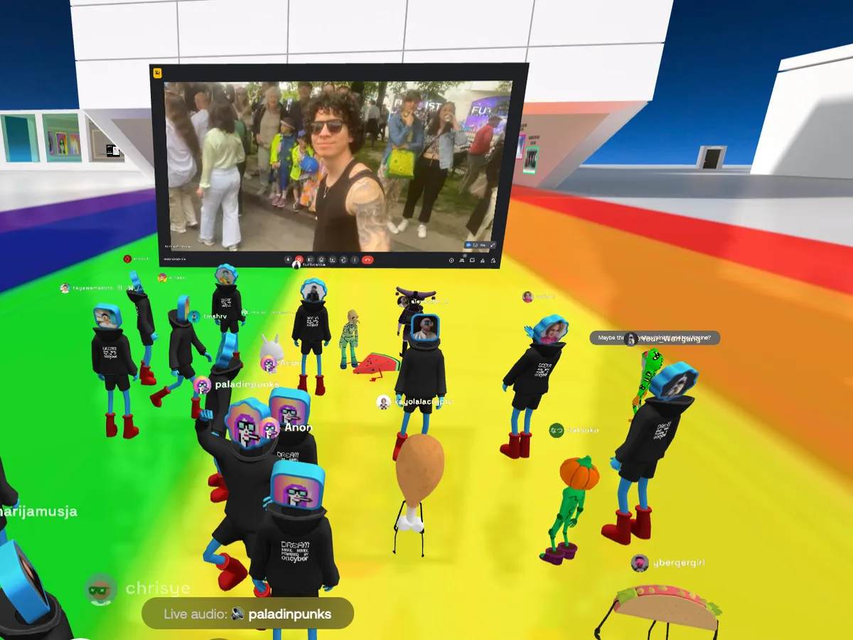 Inside the Verseum metaverse gallery